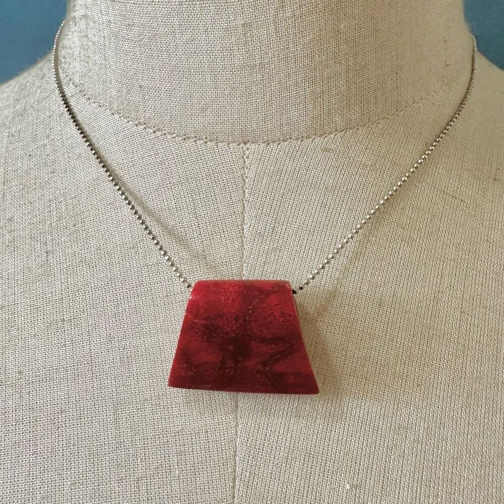 Coral pendant necklace